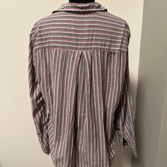 *GRAYSON* Red White & Blue Striped Long Sleeve Button Down Size 4 (Small) - Picture 4 of 8